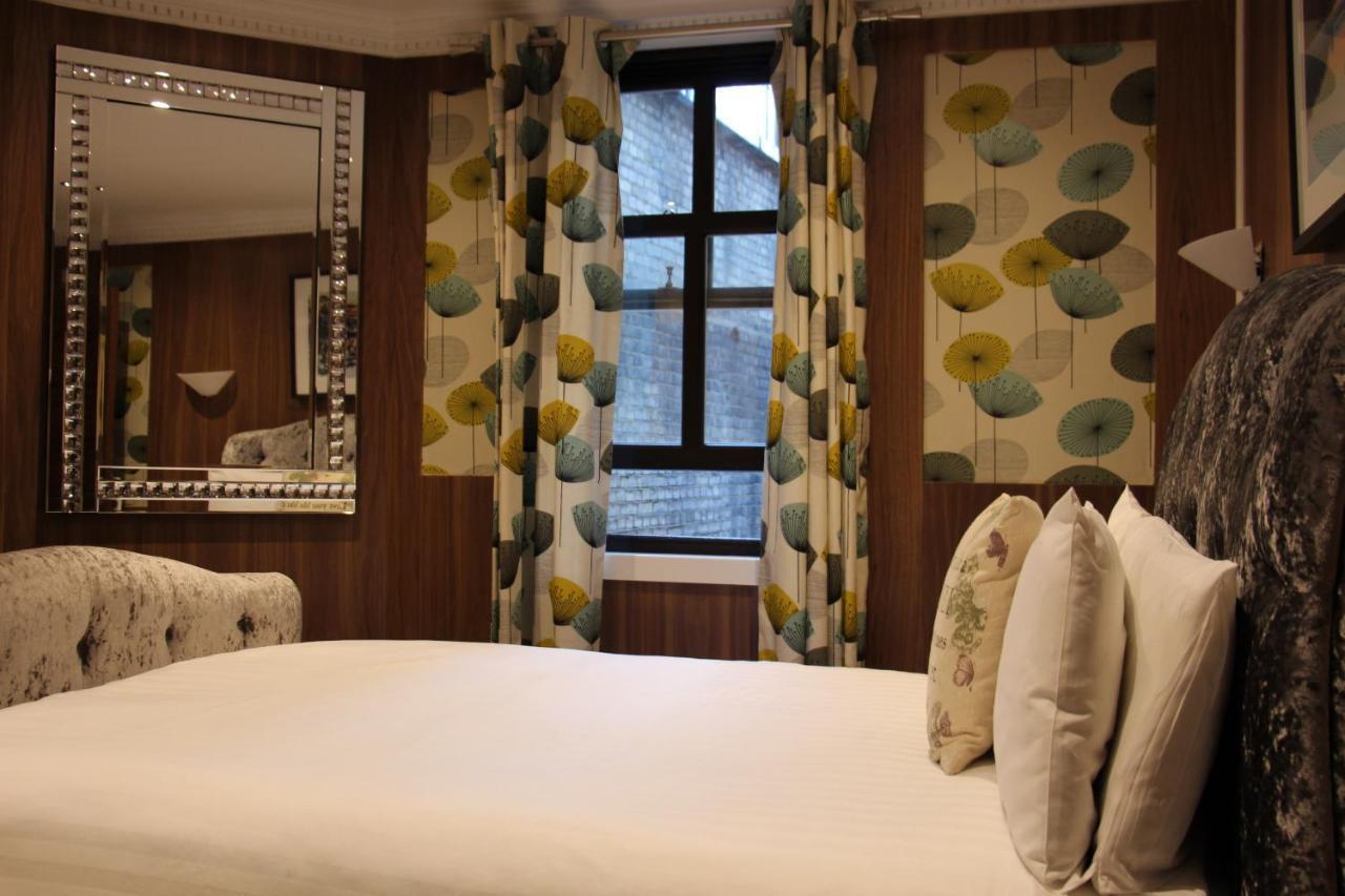 Double Room Private Bathroom