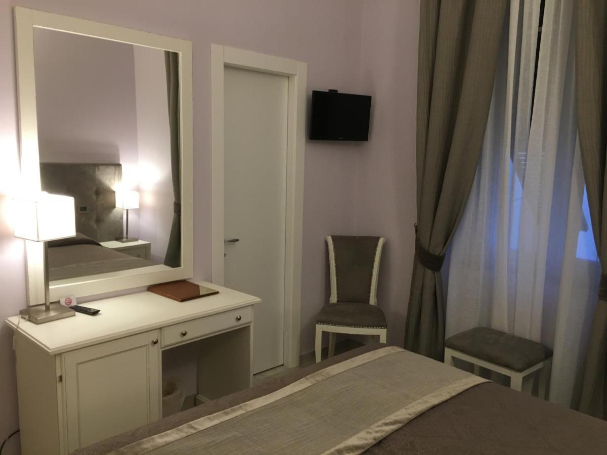 Double Room,1589224906:JPEG