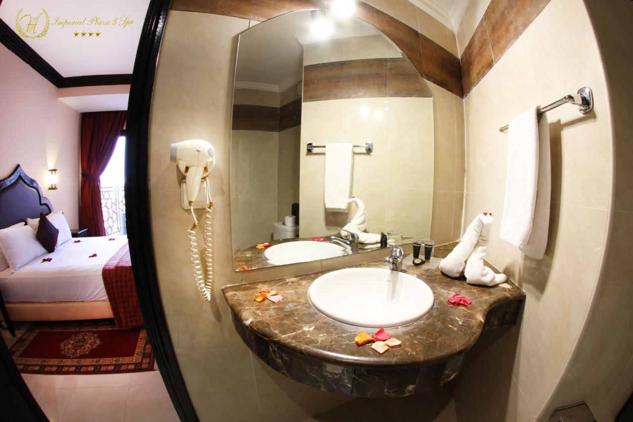 Queen Suite