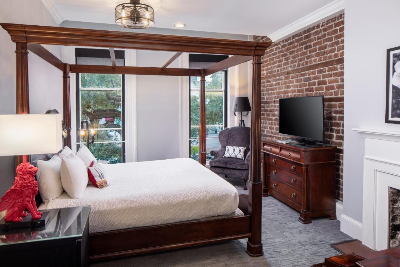 Queen Room City View