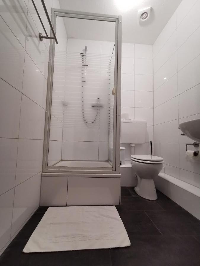Doppelzimmer mit eigenem Bad