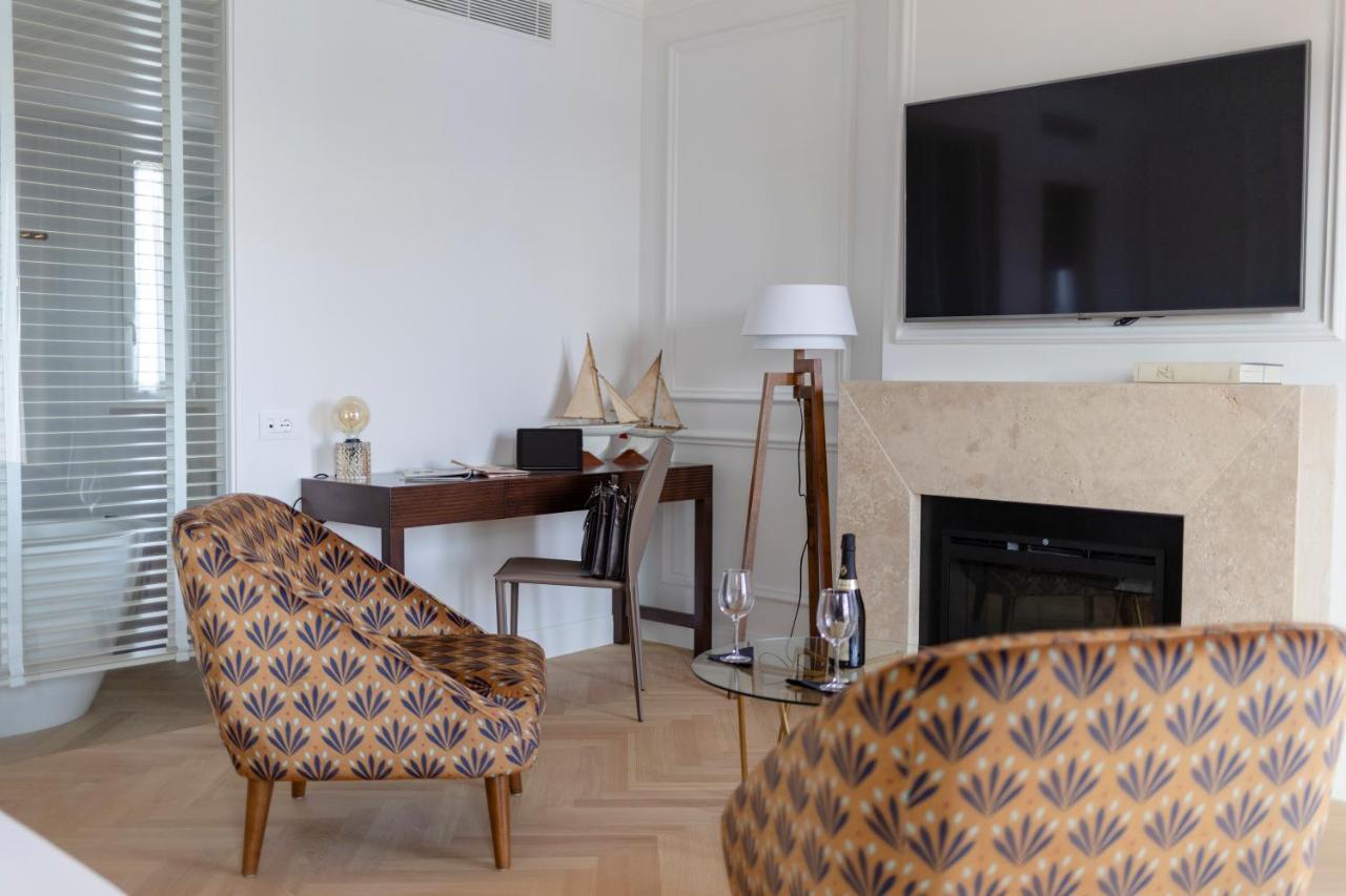 Deluxe Suite Spa Access