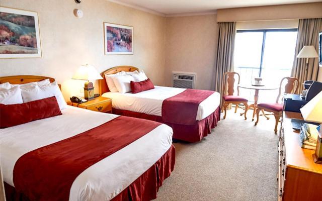 Double Room Two Double Beds Lake View