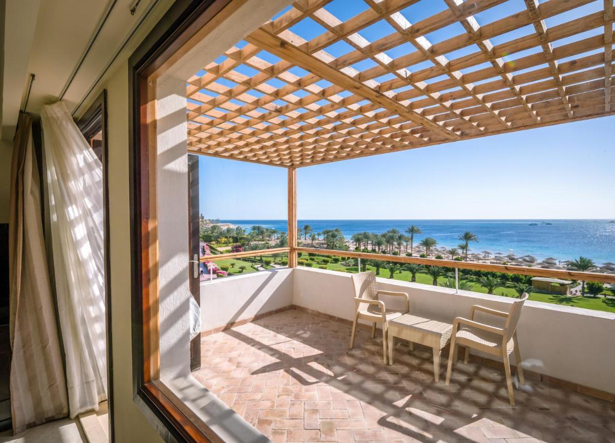 Premium Suite With Sea View - West Bay (Adults Only 16+),960076528:JPEG