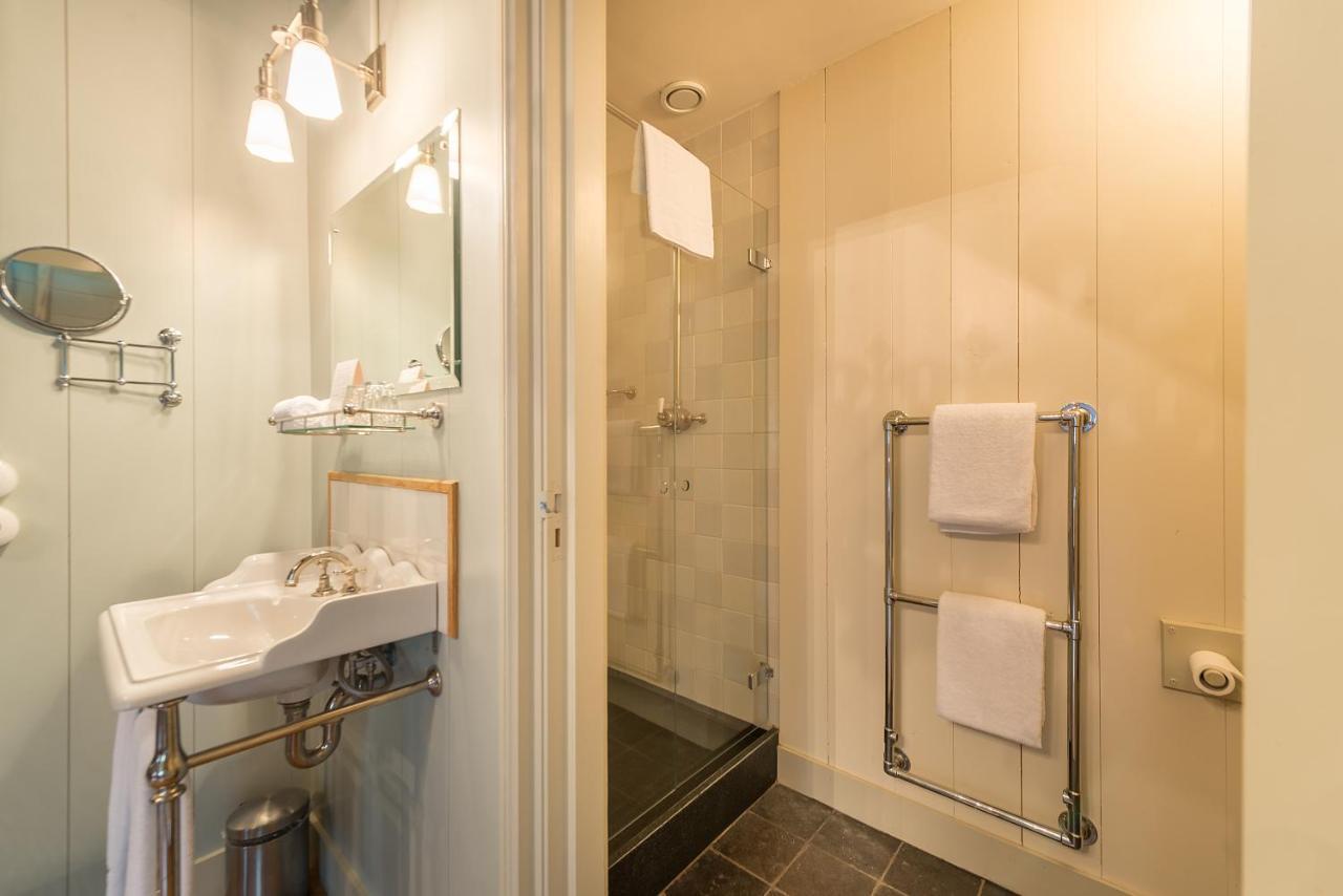 Standard Double or Twin Room Garden View