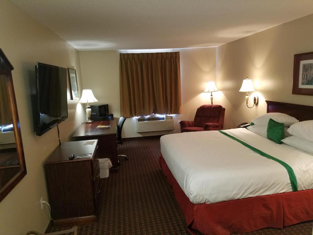 Executive King Room