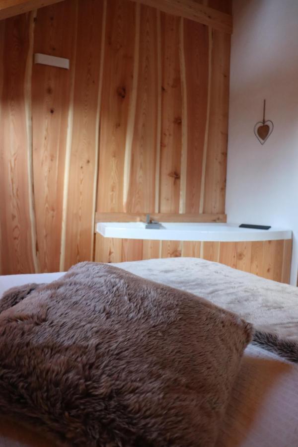 King Room Spa Bath