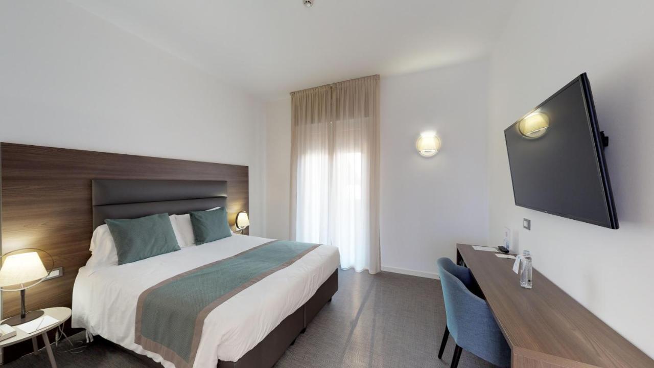 Deluxe Double Room Balcony