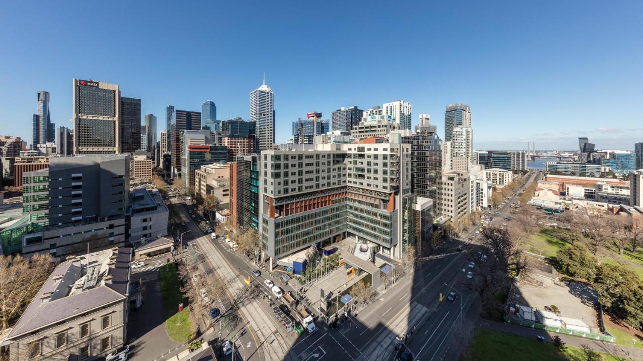 Studio Apartment with View & Balcony