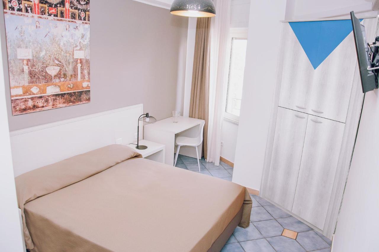 Double or Twin Room Private Bathroom