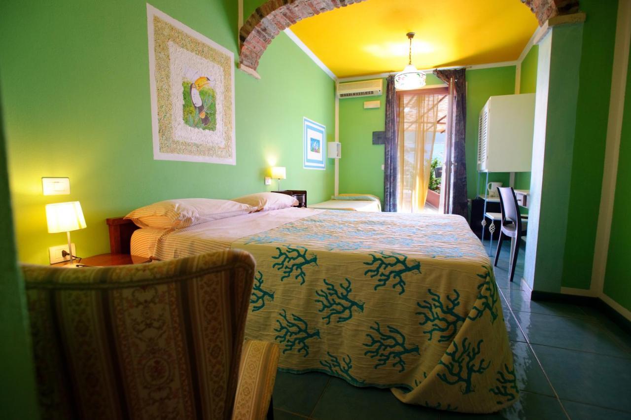 Superior Triple Room Sea View