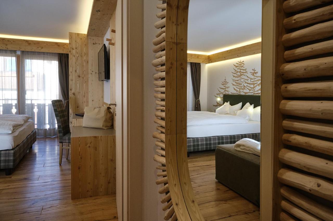 Queen Room Balcony