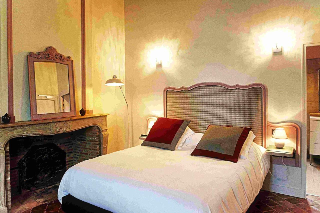 Standard Double Room,253892225:JPEG