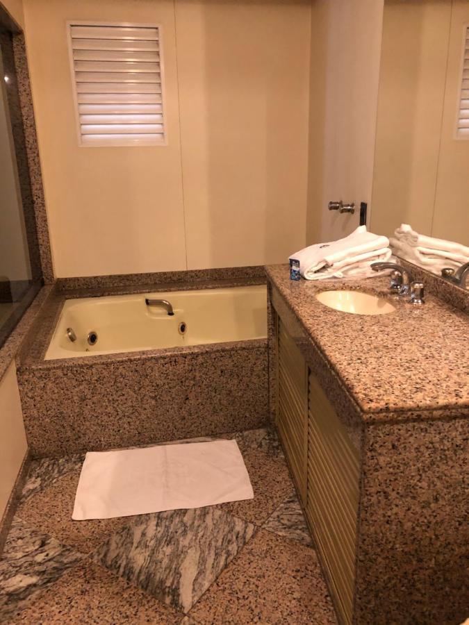 Suite Spa Bath