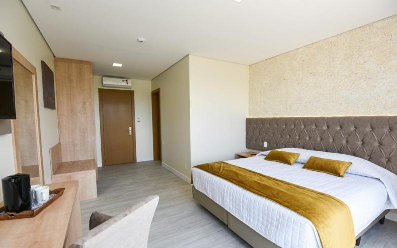 Double or Twin Room Bathroom