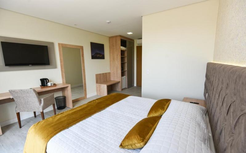 Double or Twin Room Bathroom