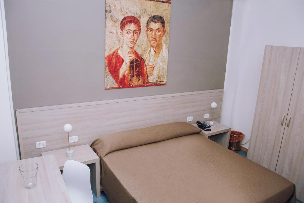 Double or Twin Room Private Bathroom