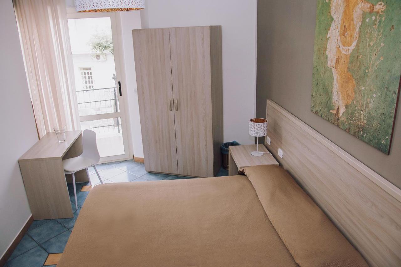 Double or Twin Room Private Bathroom