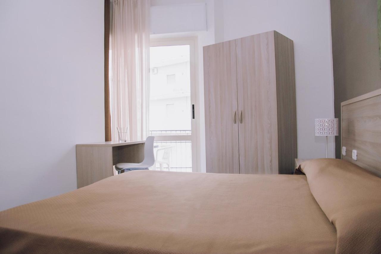 Double or Twin Room Private Bathroom