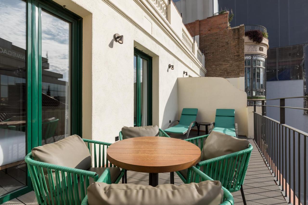 Two-Bedroom Apartment Terrace
