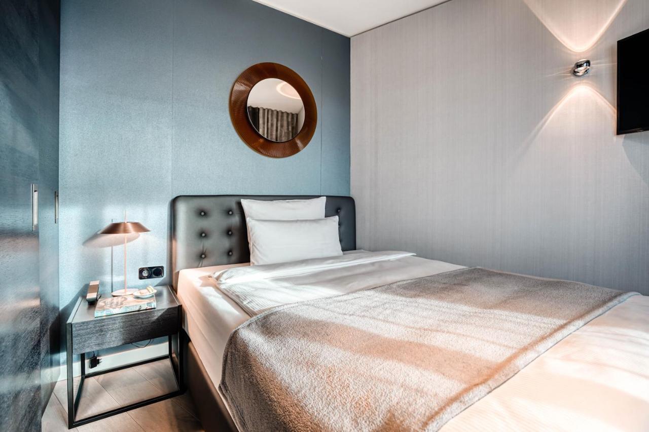 Cosmopolitan Suite