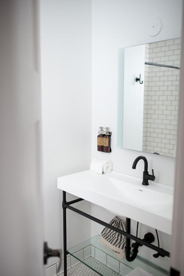 ADA Standard Queen Room