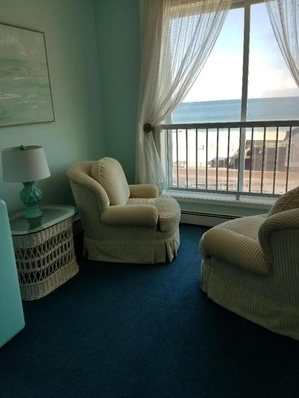 Ocean Front Room