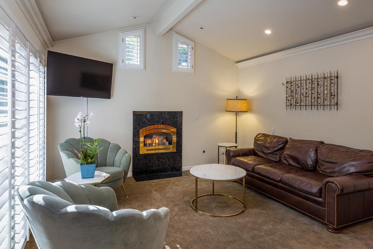 Suite with Garden View