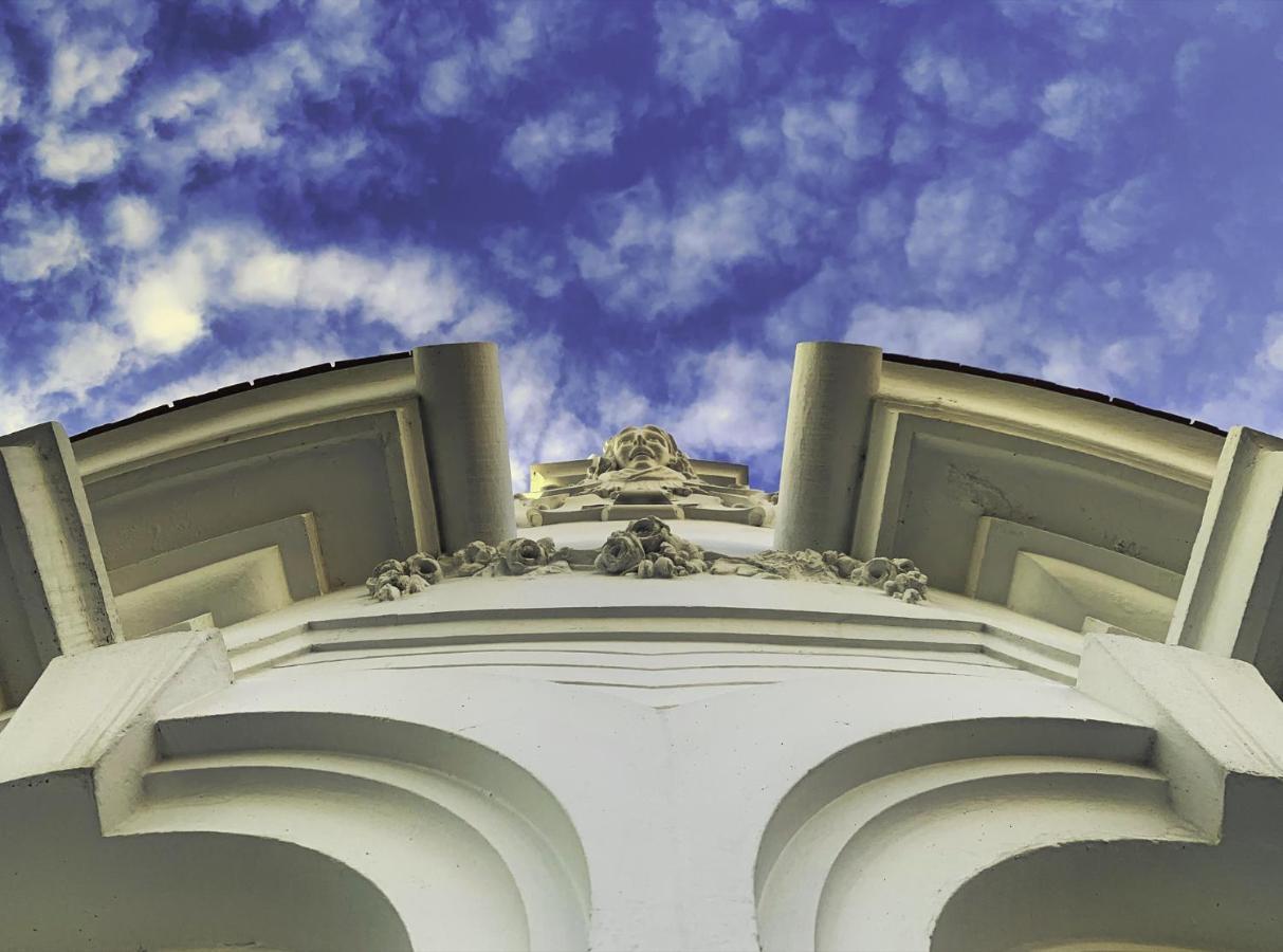 Single Room Balcony