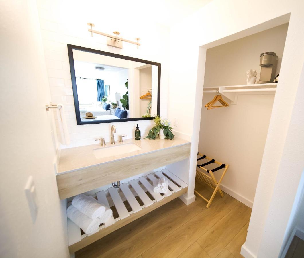 Surfbreak Queen Room Two Queen Beds