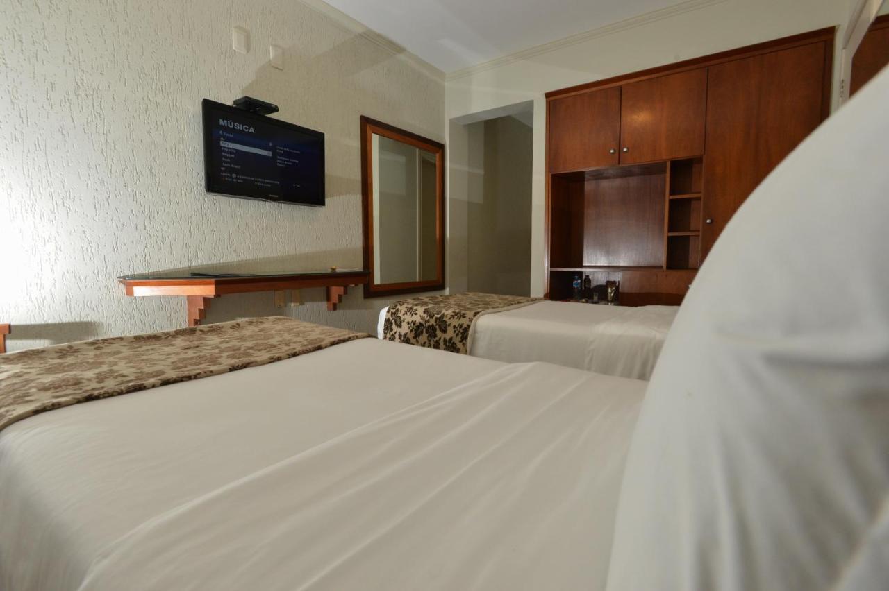Large Twin Room