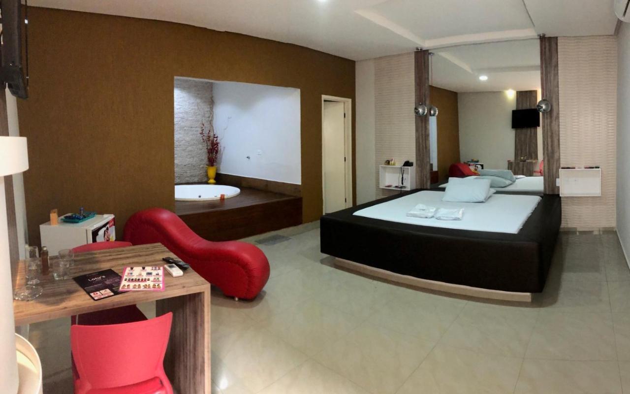 Queen Suite Spa Bath