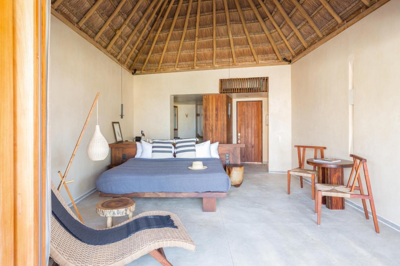 First floor Jungle view Suite