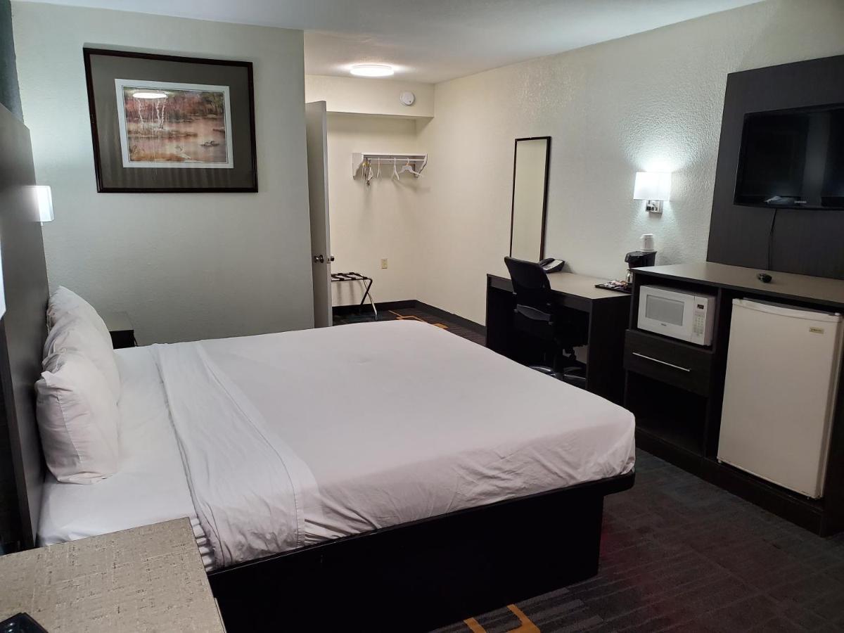 King Room Disability Access or Non-Smoking