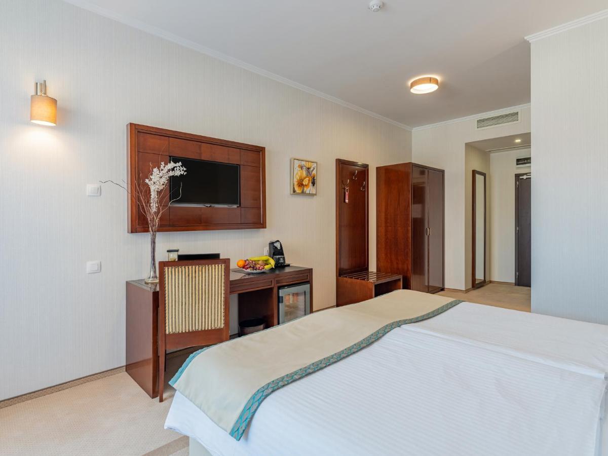 Deluxe Room Balcony