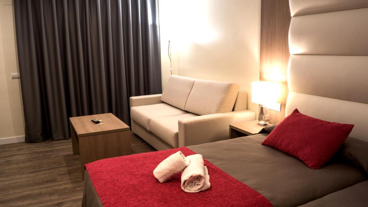 Premium Double Room (2 Adults),974511487:JPEG