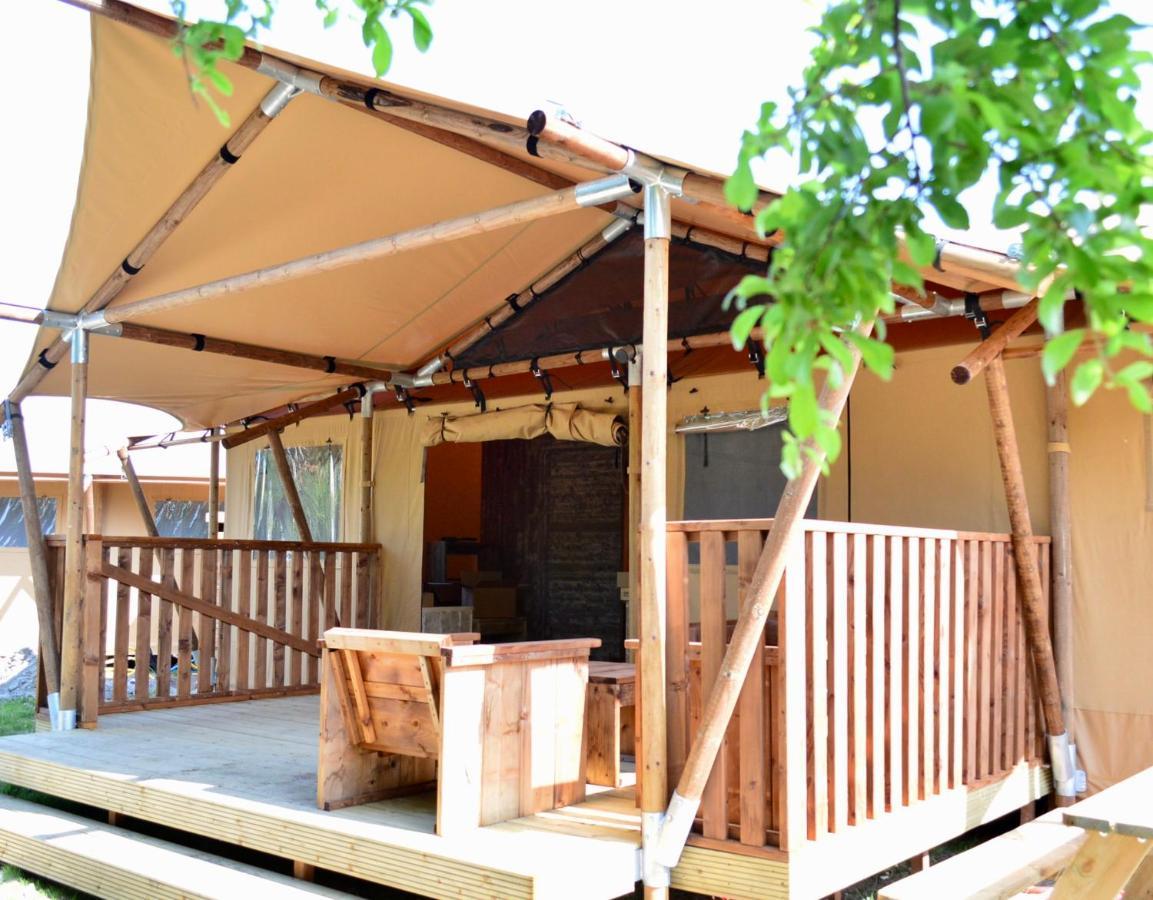 Deluxe Tent