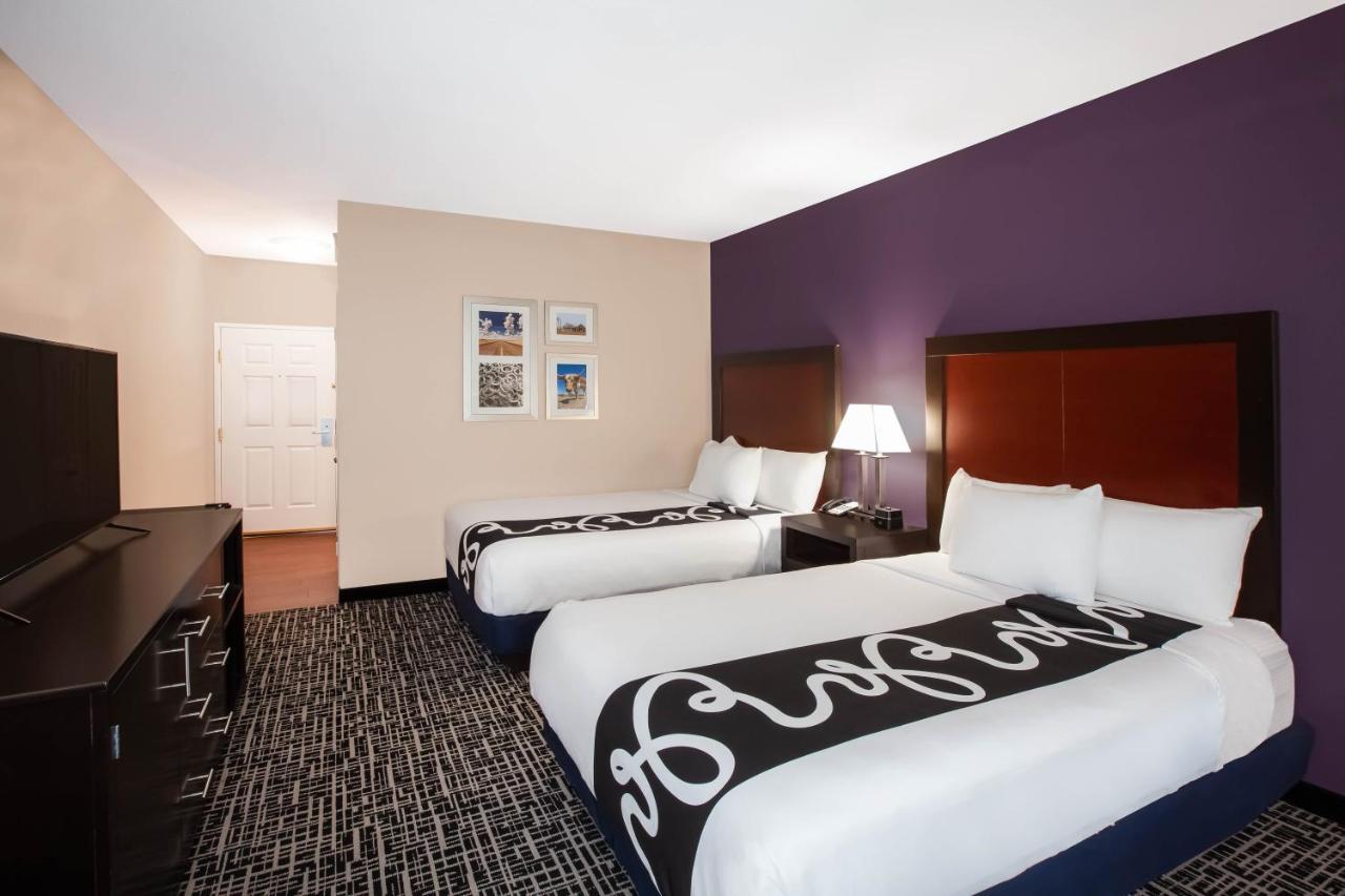 Double Room - Non-Smoking