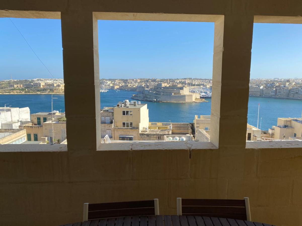 Two-Bedroom Apartment Grand Harbour Sea View