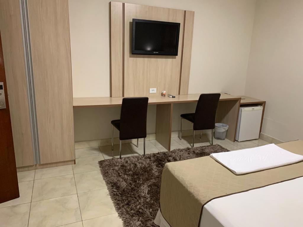 Deluxe Double or Twin Room