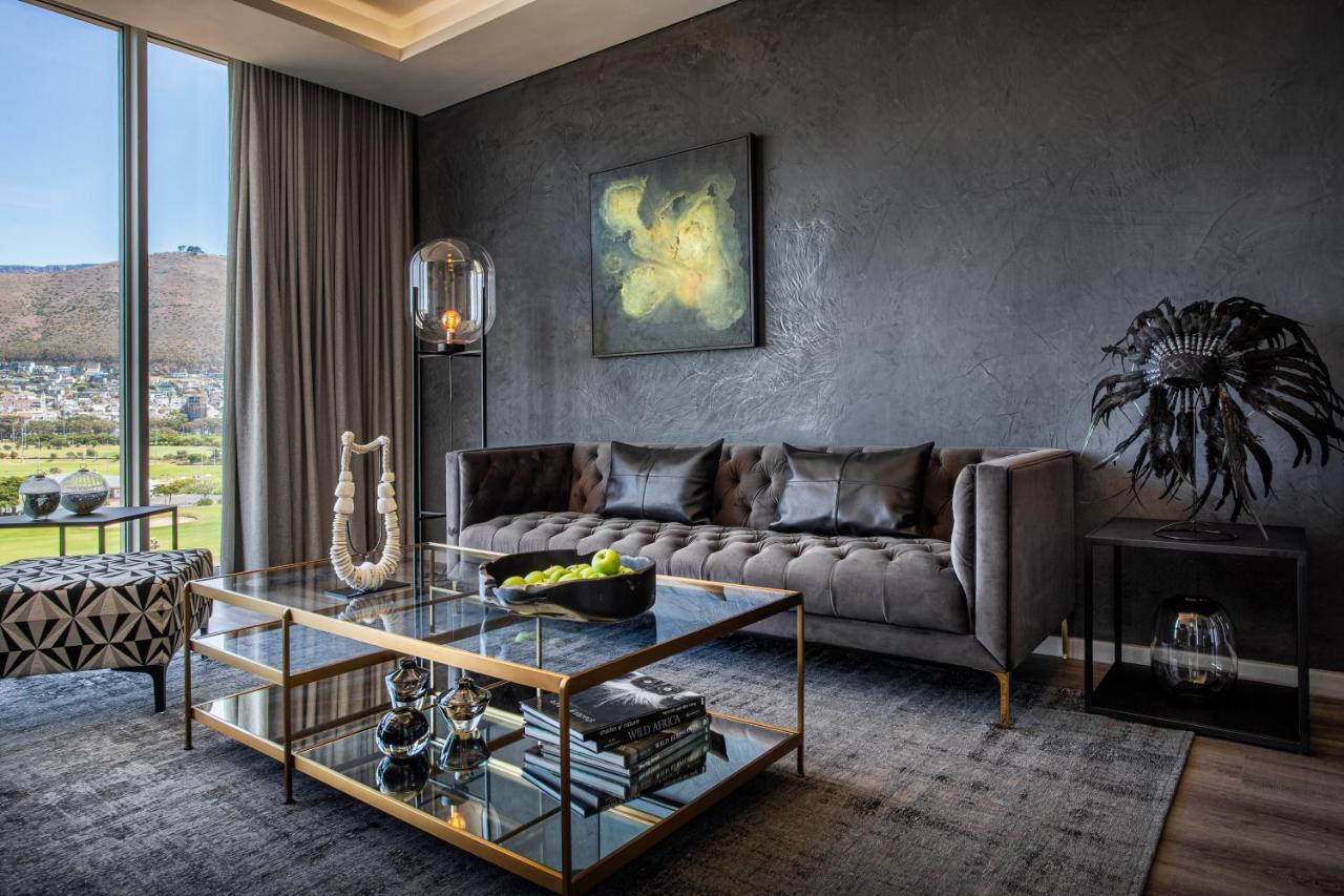 Suite Signature
