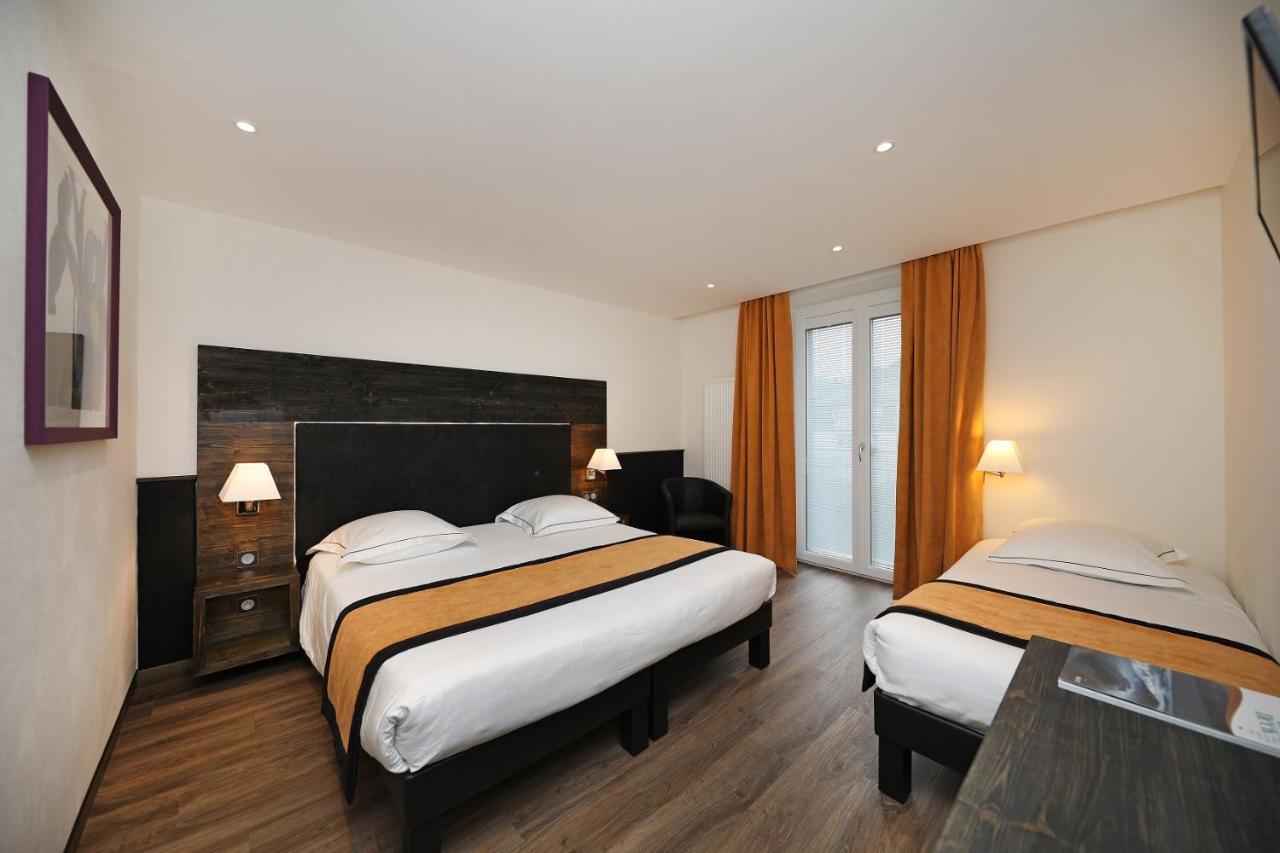 Triple Room,974704975:JPEG
