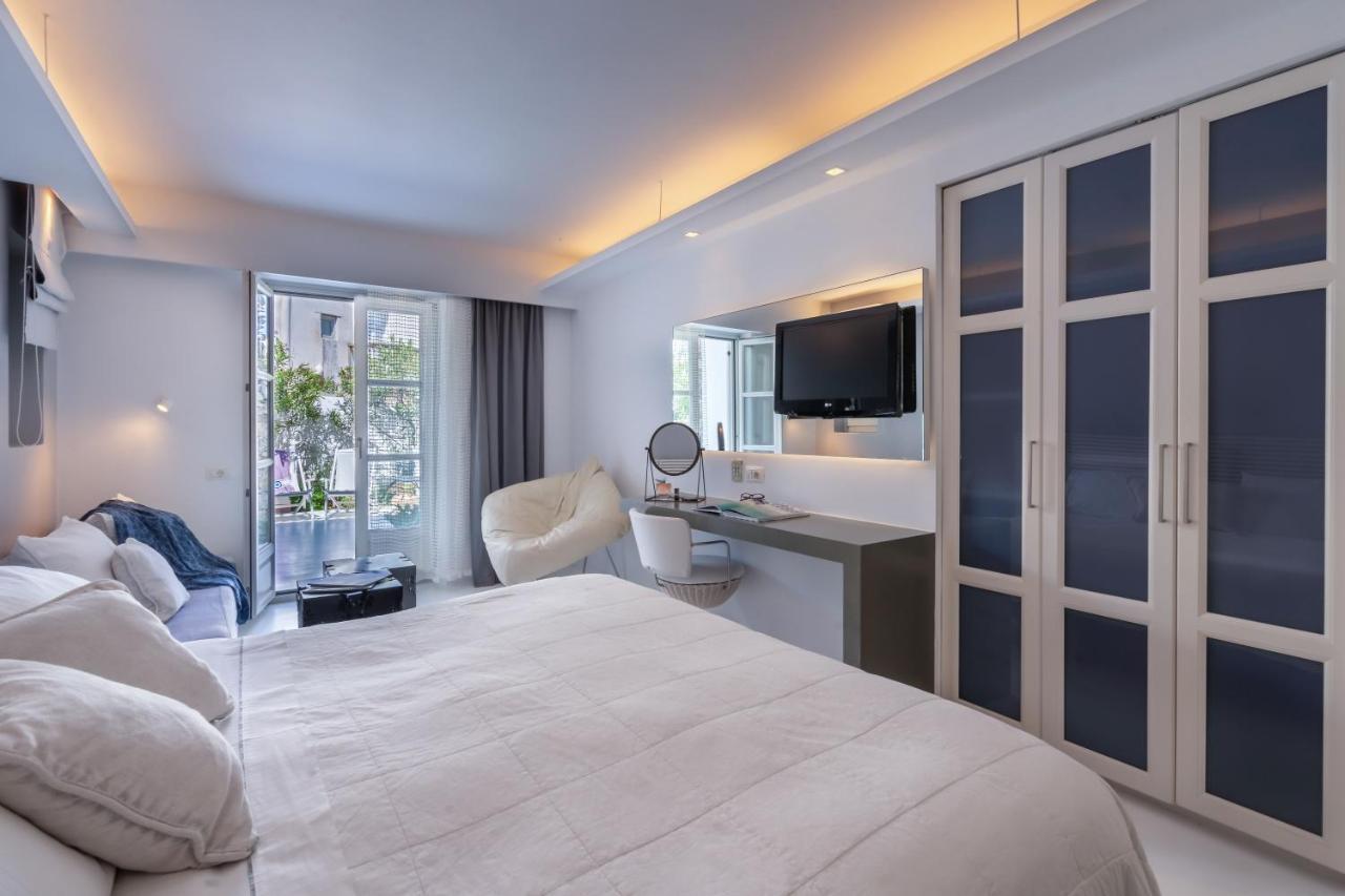 Quarto Duplo Superior com Vista Jardim