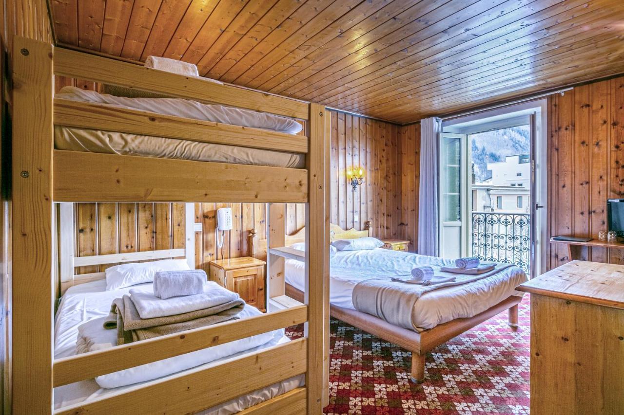 Double Room Mountain View