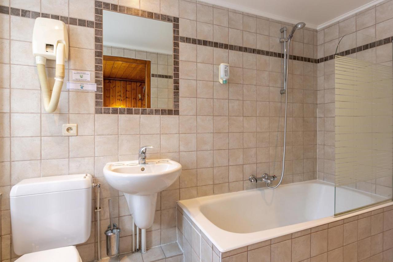 Double Room Mountain View