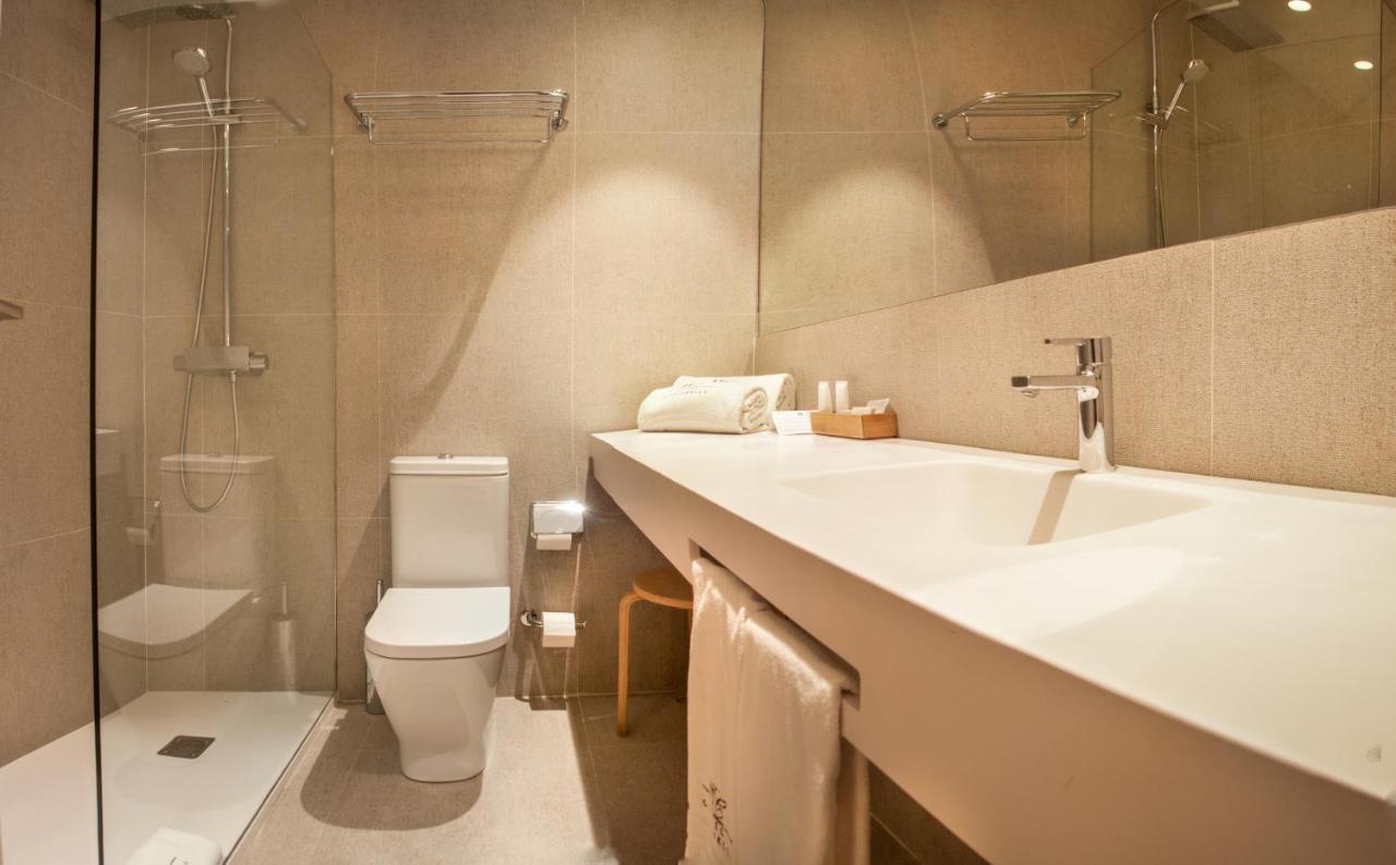 Double Room with Free Parking,1498622134:JPEG