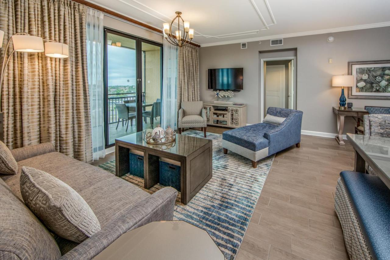 Three-Bedroom Signature Villa