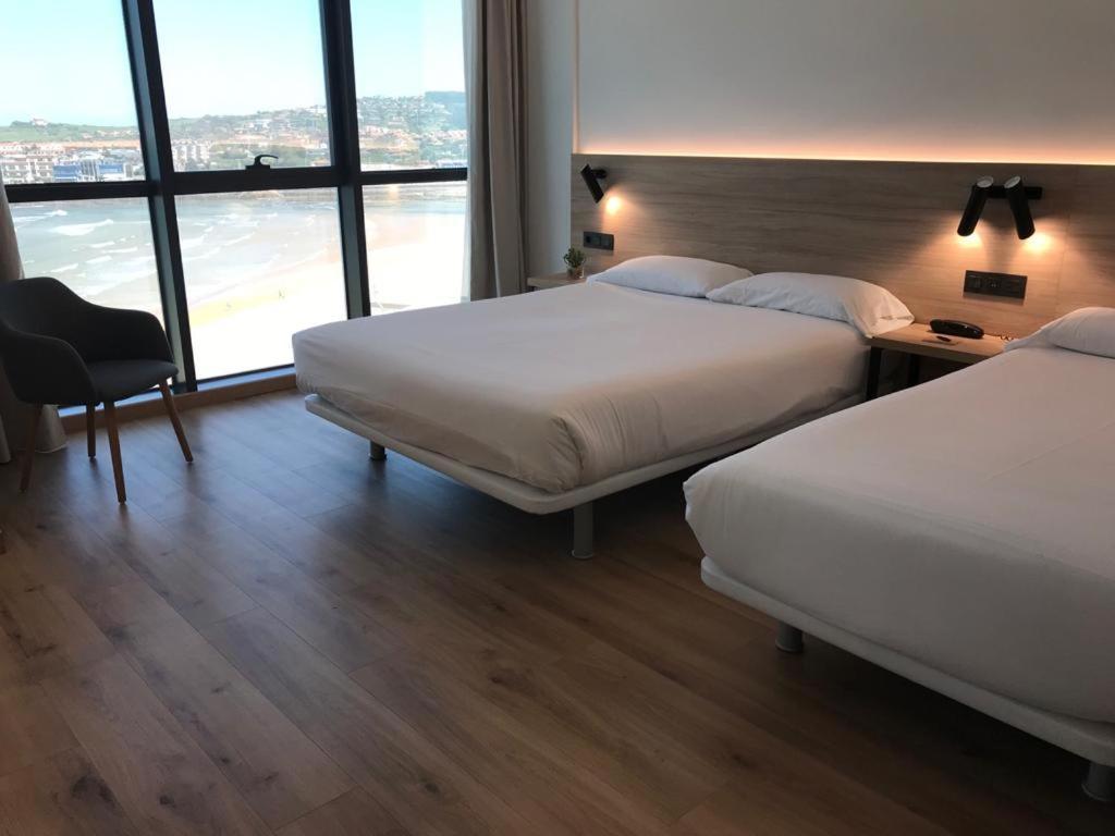 Standard Twin Room Sea View