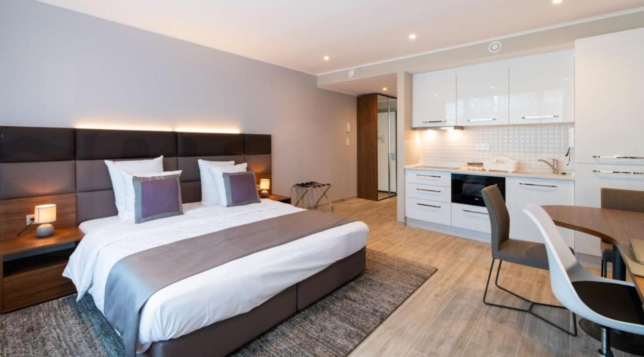 Studio Affaires Lit King-Size