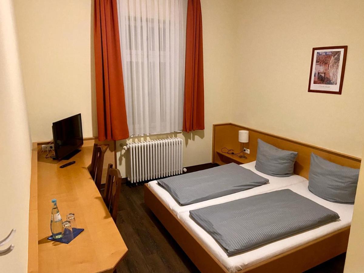 Double Room,982282036:JPEG